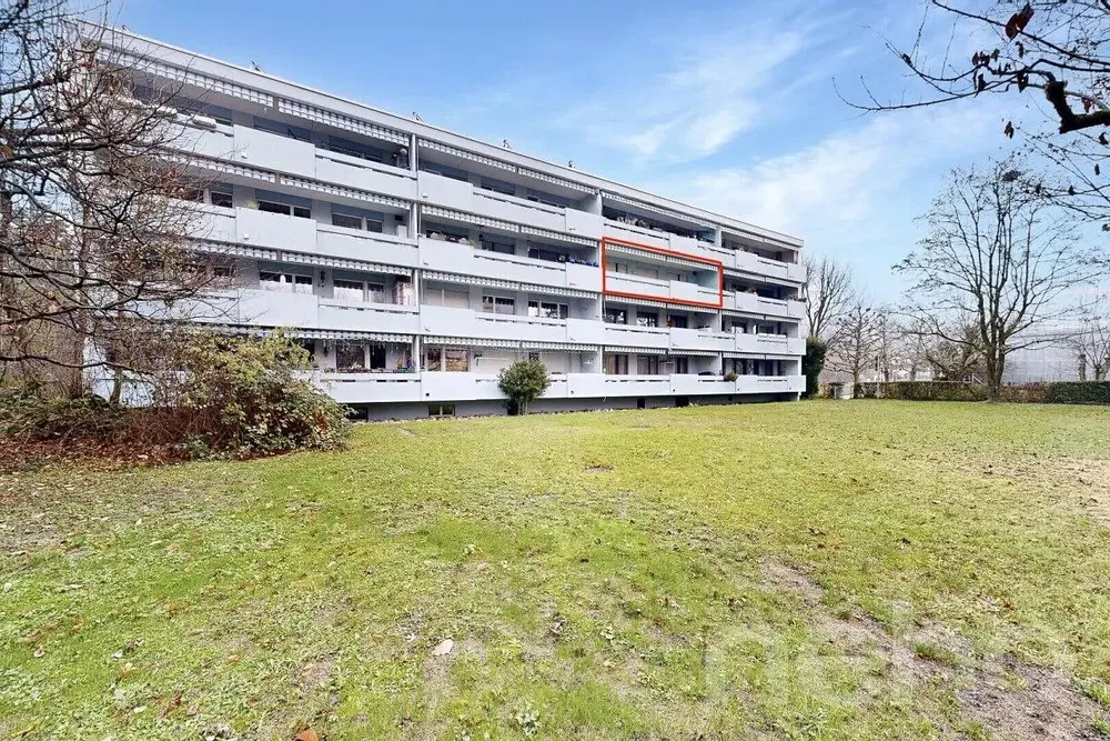 Haus und umgebung; blick