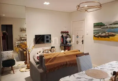 Salon; style moderne, lumière naturelle