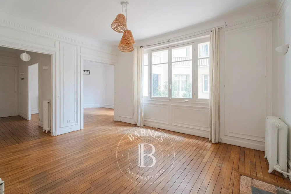 Living room; wood floor, natural light