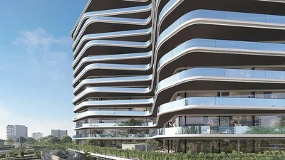 Casa y alrededores; vista, techos altos, estilo moderno