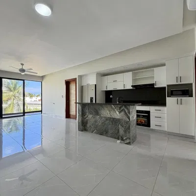 Küche; küchengeräte, fliesenboden, blick, tageslicht