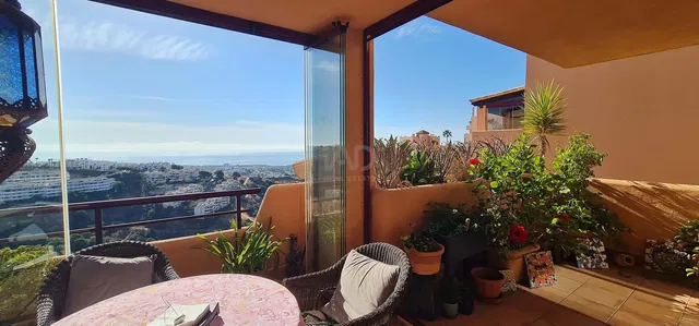 Terraza; vista, luz natural