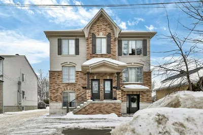 Kuća i okolina; pogled