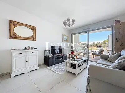 Woonkamer; uitzicht, natuurlijk licht