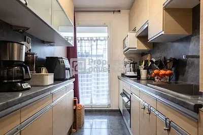 Küche; küchengeräte, tageslicht