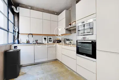 Κουζίνα; συσκευές κουζίνας, ανακαινισμένο, φυσικό φως