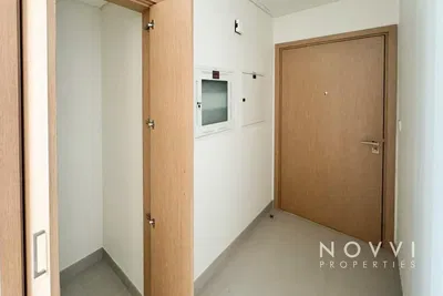 Garderoba; pločice, renoviran