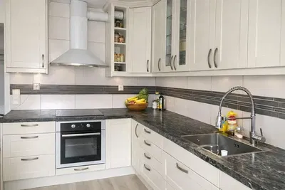 Cuisine; électroménager, lumière naturelle