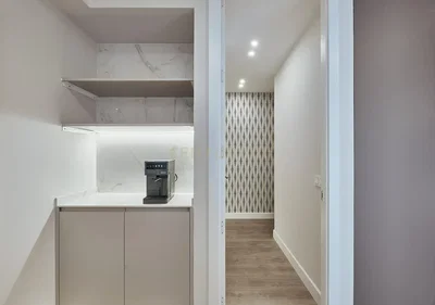 Mutfak; mutfak aletleri, modern stil, tadilatlı