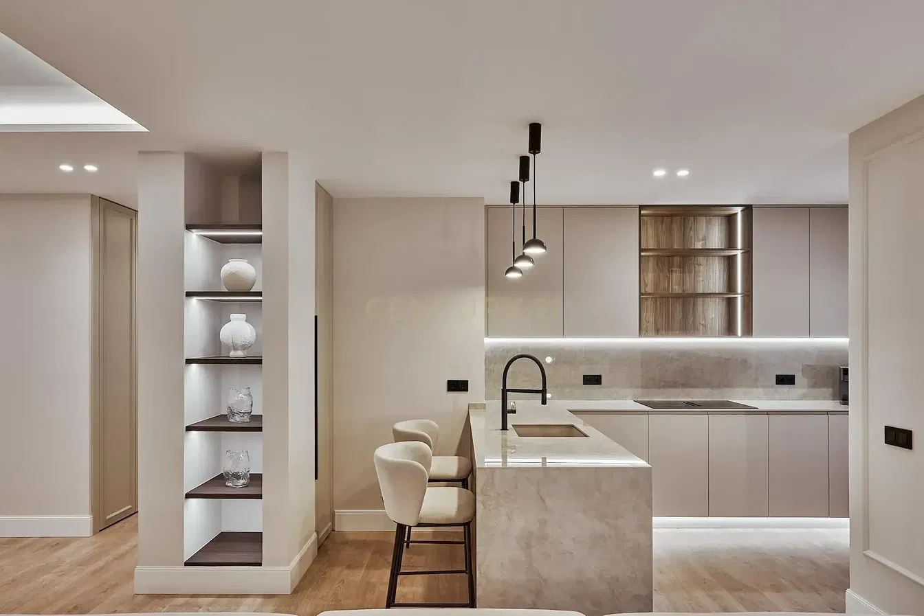 Küche; küchengeräte, moderner stil, renoviert, tageslicht