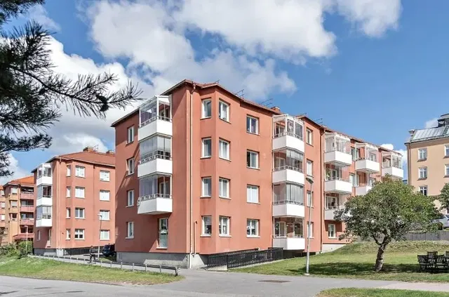 Haus und umgebung; blick