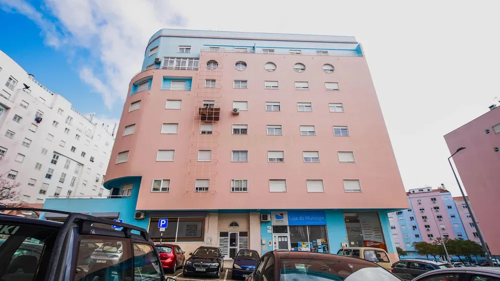 Кућа и околина