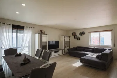 Дневна соба; поглед, природно светло, модерни стил