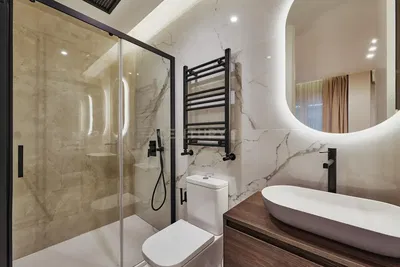 Banyo; fayans zemin, tadilatlı, doğal ışık