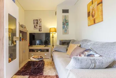 Wohnzimmer; tageslicht, moderner stil