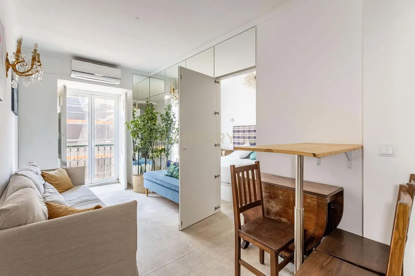 Wohnzimmer; tageslicht, moderner stil