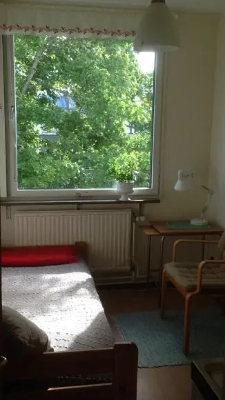 Schlafzimmer; blick, tageslicht, rustikaler stil