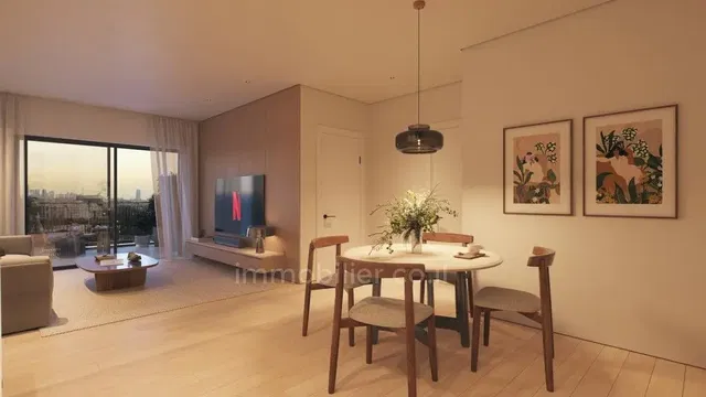 Obývací pokoj; výhled, dřevěná podlaha, přirozené světlo, moderní styl