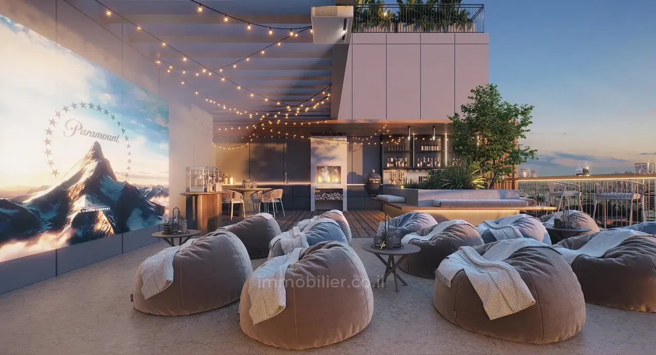 Terasa; výhled, krb