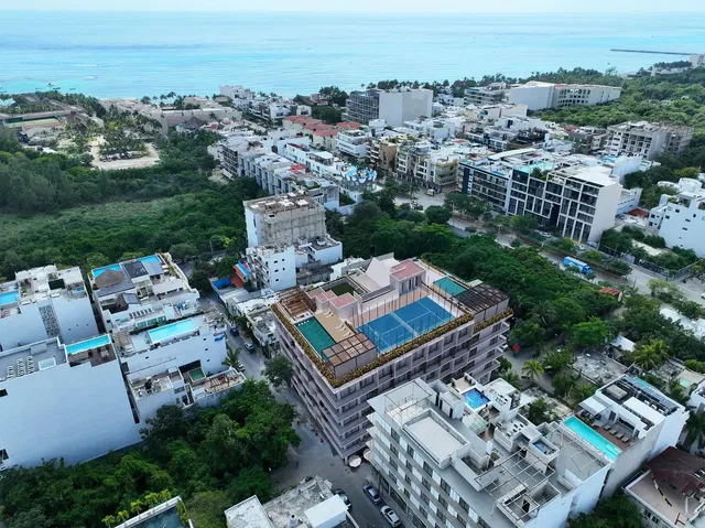 Casa y alrededores; vista