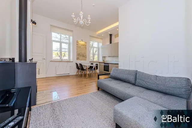 Дневна соба; природно светло, модерни стил, дрвени под