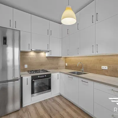 Кухиња; кухињски апарати, реновиран, природно светло, модерни стил