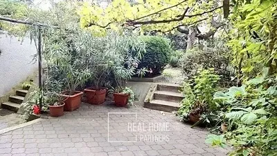 Casa e dintorni; luce naturale