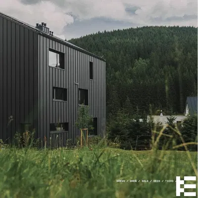 Haus und umgebung; blick, tageslicht