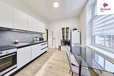 Küche; küchengeräte, tageslicht, moderner stil, holzboden