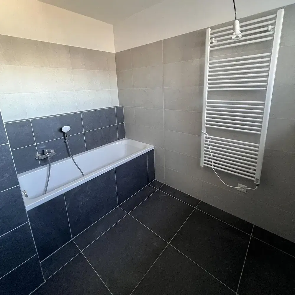 Баня; плочки