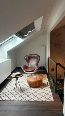 Living room; modern style, wood floor, natural light