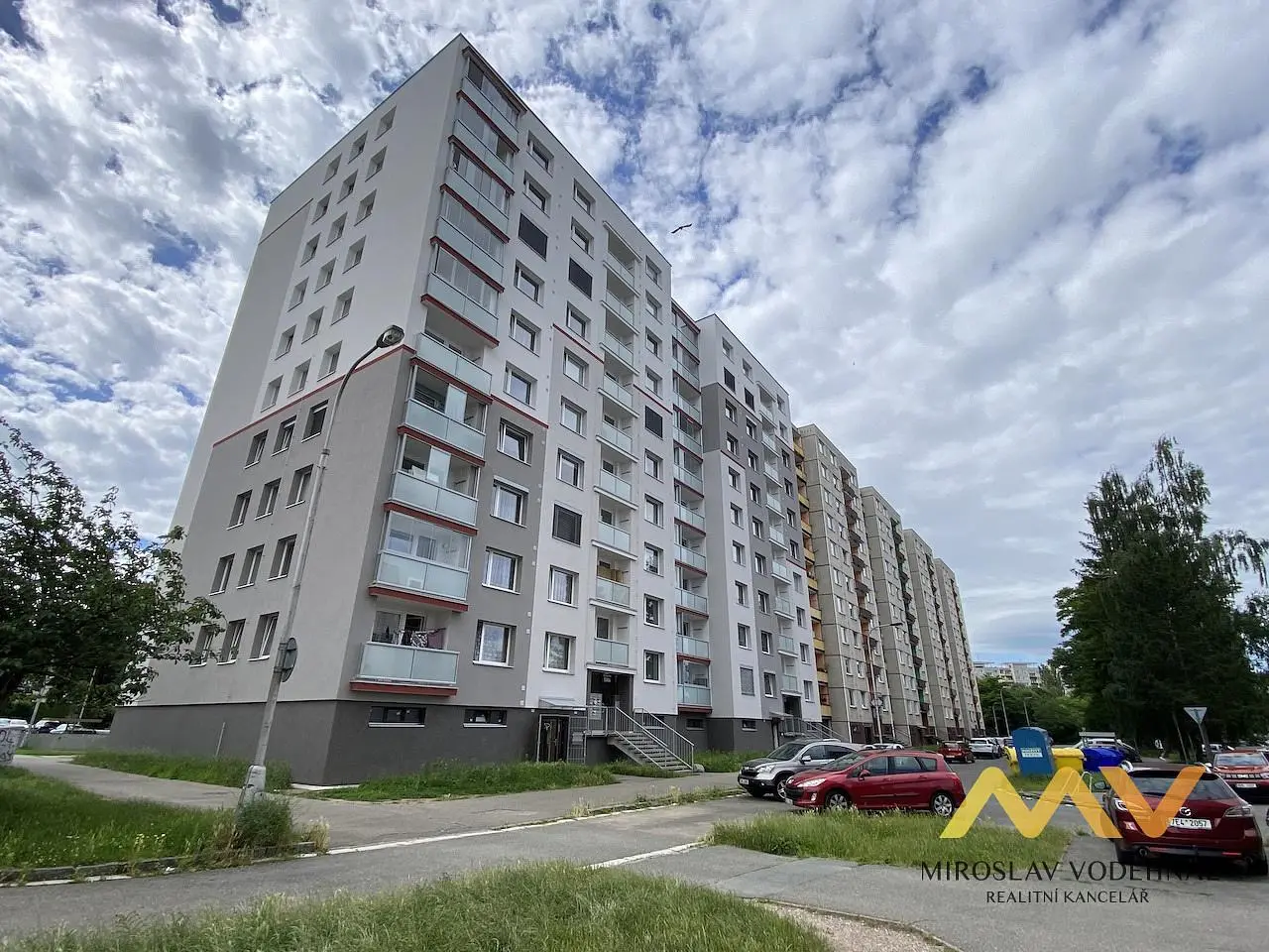 Haus und umgebung; blick