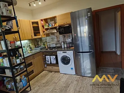 Küche; küchengeräte, fliesenboden