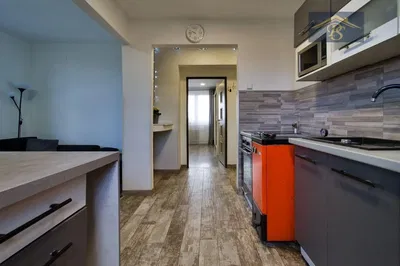 Кухня; кухненски уреди, плочки