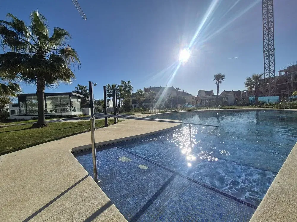 Dom a okolie; výhľad, prirodzené svetlo