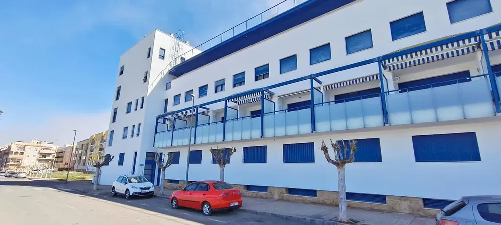 Dom a okolie; výhľad