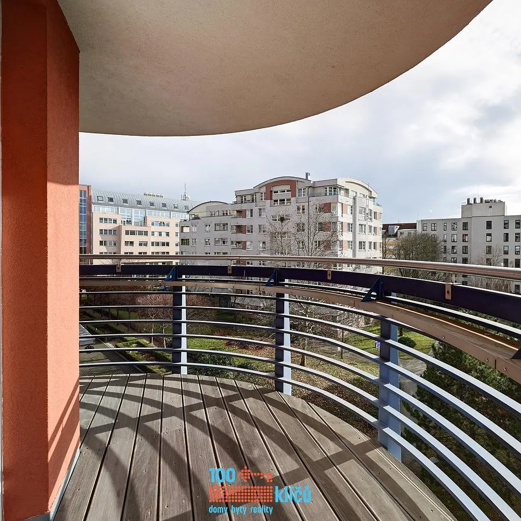 Балкон; гледка