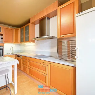 Кухня; кухненски уреди, естествена светлина