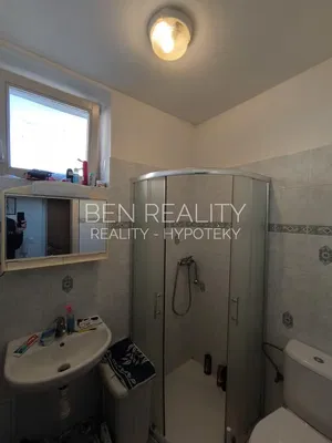 Bathroom; tile floor, natural light, renovated