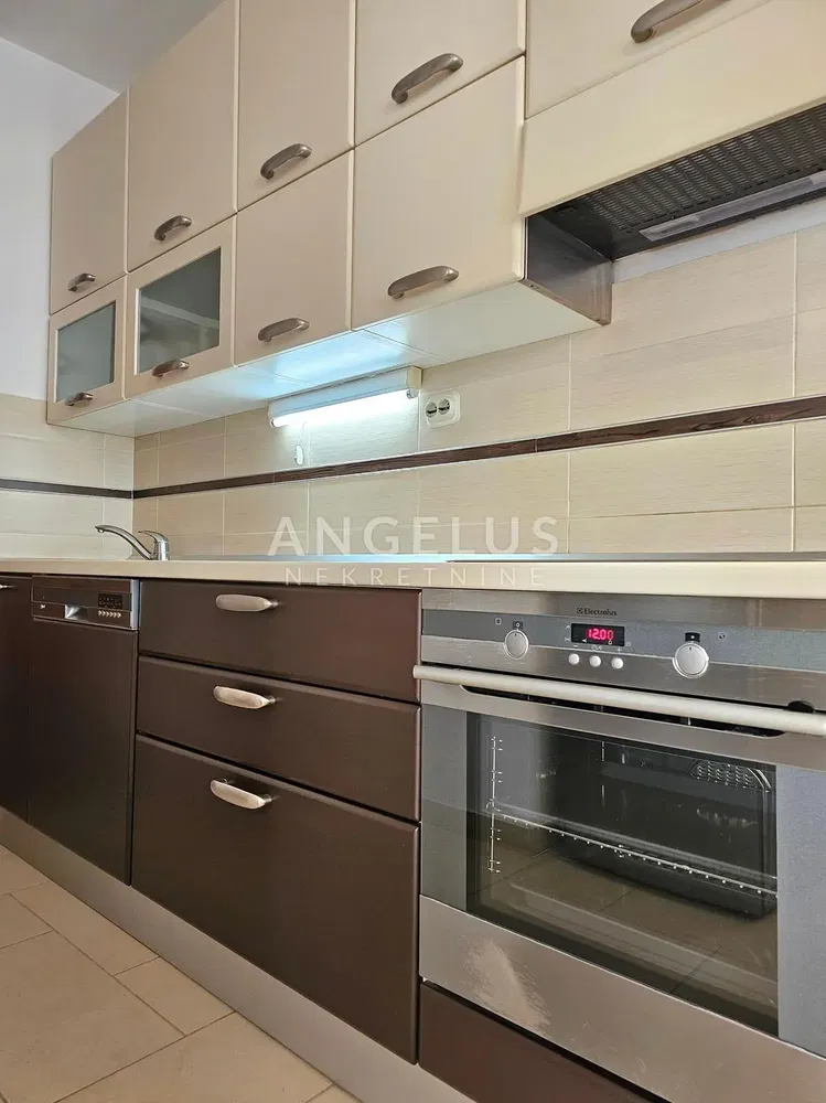 Cuisine; électroménager, rénové