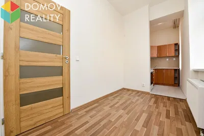 Cocina; suelo de madera