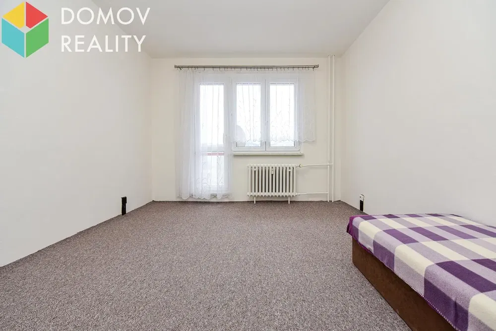 Спалня; естествена светлина