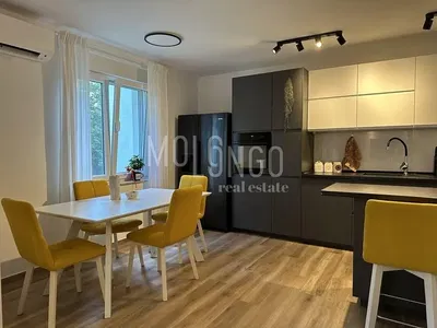 Кухиња; поглед, природно светло