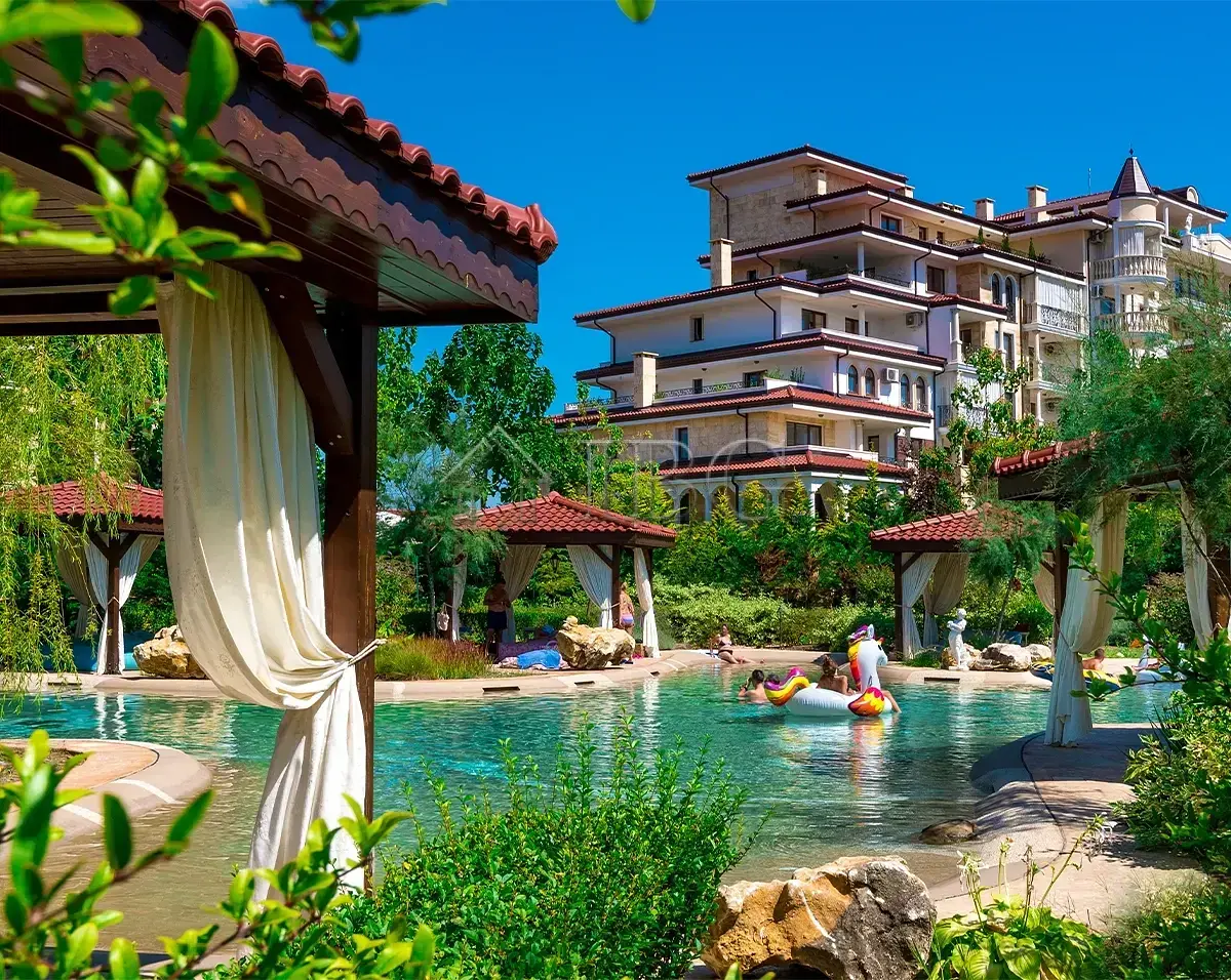 Dom a okolie; výhľad, prirodzené svetlo