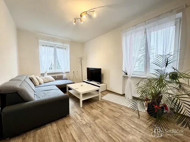 Σαλόνι; φυσικό φως, μοντέρνο στυλ