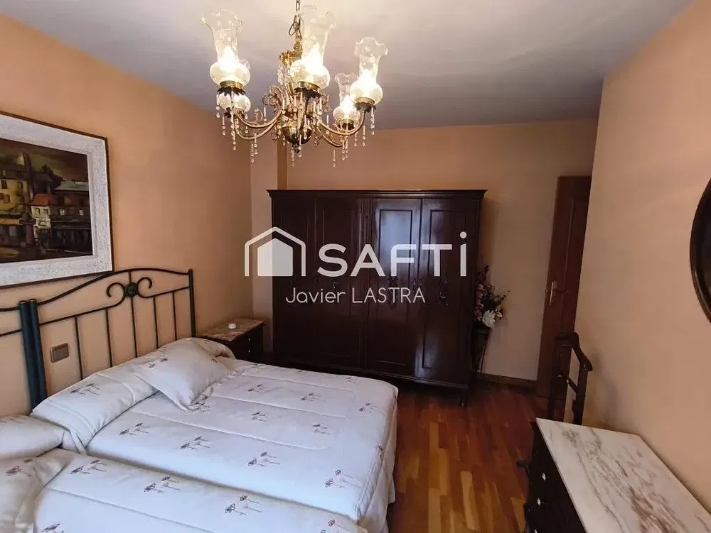 Chambre; parquet, style rustique