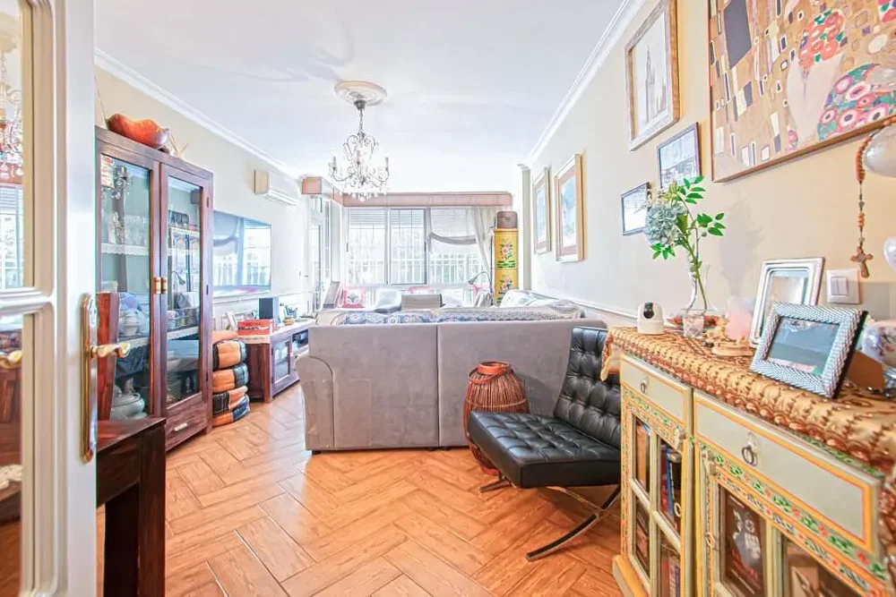 Salon; lumière naturelle, style moderne