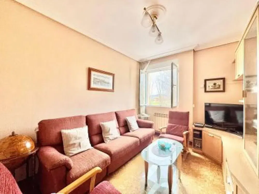 Salon; lumière naturelle, style moderne