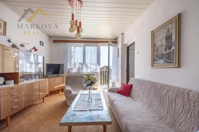 Obývačka; prirodzené svetlo, moderný štýl, výhľad