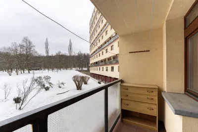 Балкон; поглед, плочице